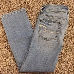 American Eagle Capris !